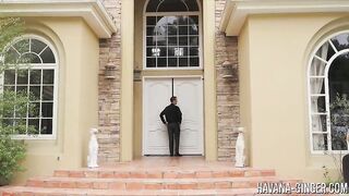 PORNSTARPLATINUM - Latina Havana Ginger Uses Strap On For Dude