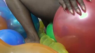 Kassey Starr Black Thong Sit to POP