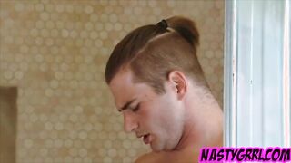 Ebony fit chic Karissa Kane get doggy creampie