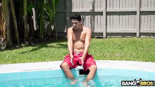 BANGBROS - Leo Valentino Ejoying Black Stepsister Ashley Aleigh's Oiled Up Black Ass